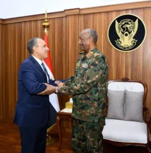  وزير الخارجية