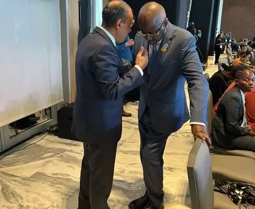 وزير الخارجية