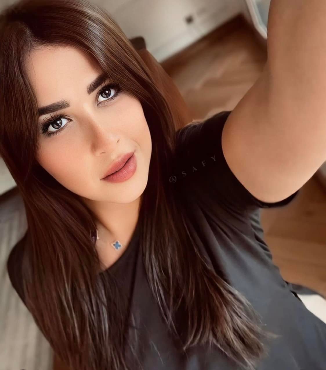 ياسمين عبد العزيز