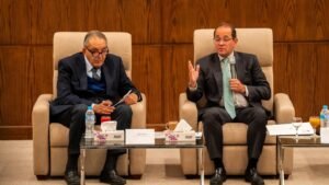 وزير المالية