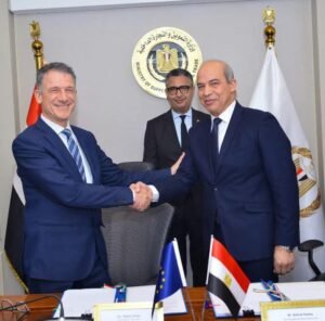 وزير التموين